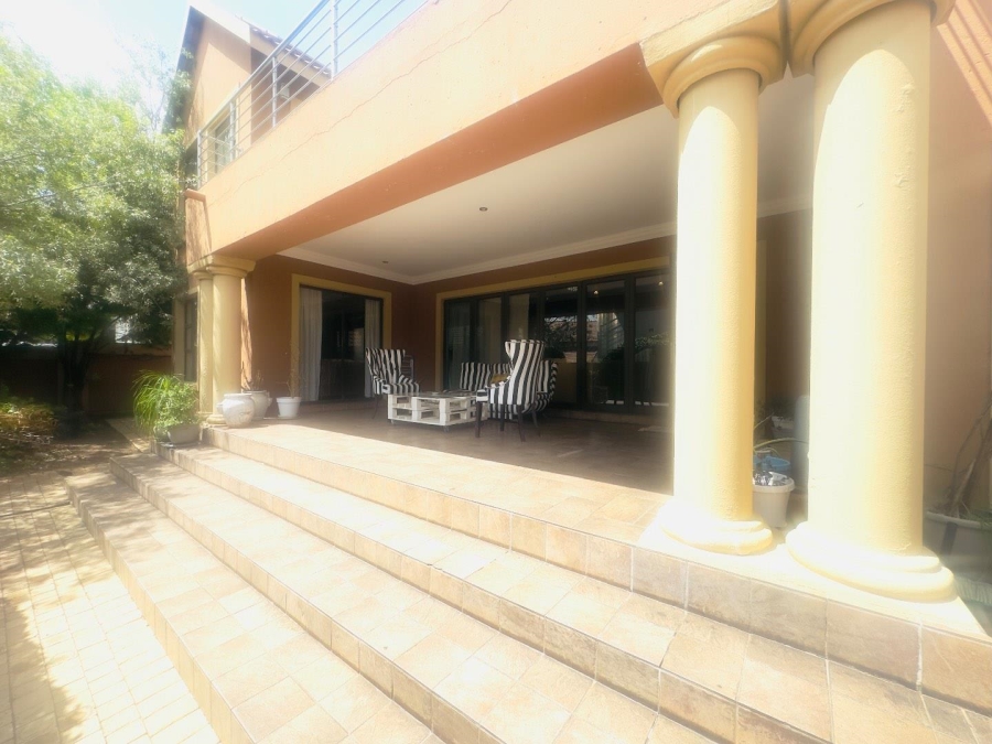 To Let 5 Bedroom Property for Rent in Brooklands Lifestyle Estate Gauteng