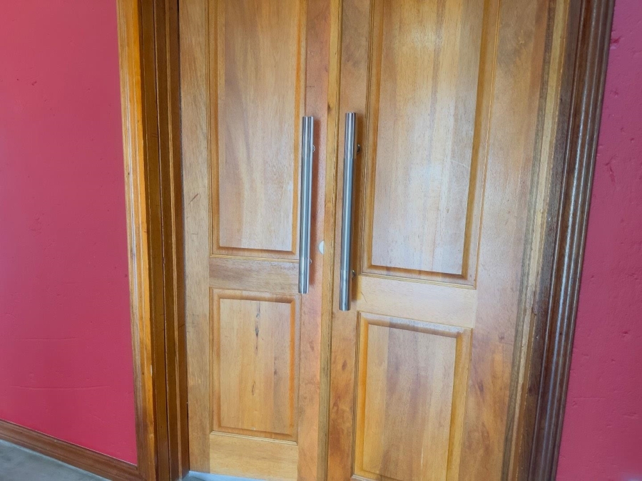 To Let 5 Bedroom Property for Rent in Brooklands Lifestyle Estate Gauteng