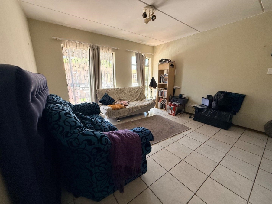 2 Bedroom Property for Sale in Honeydew Gauteng