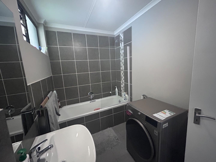 2 Bedroom Property for Sale in Willow Park Manor Gauteng