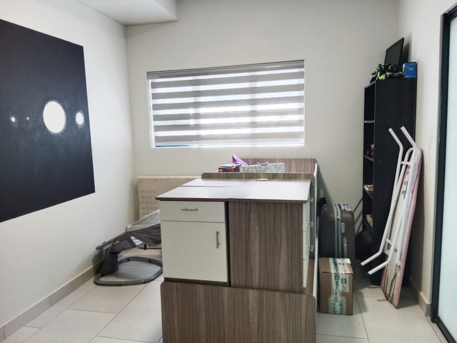 To Let 2 Bedroom Property for Rent in Bedfordview Gauteng
