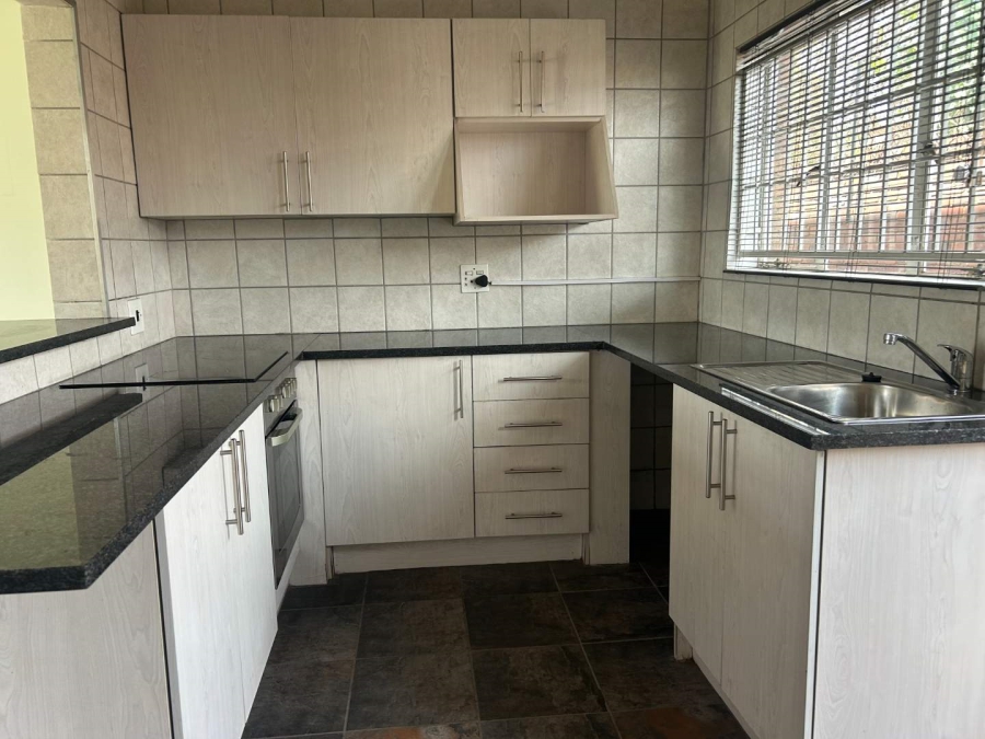2 Bedroom Property for Sale in Parkdene Gauteng