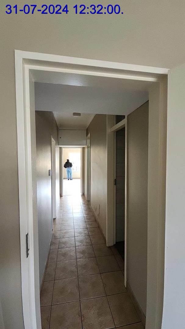 To Let 2 Bedroom Property for Rent in Florida Gauteng