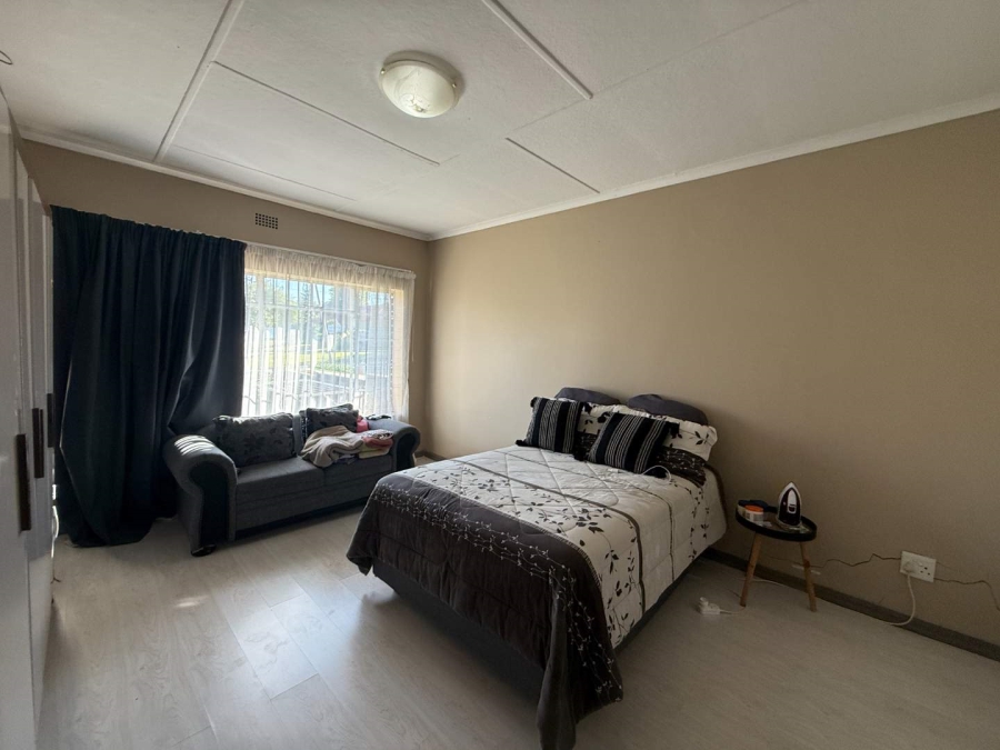 2 Bedroom Property for Sale in Florida Gauteng