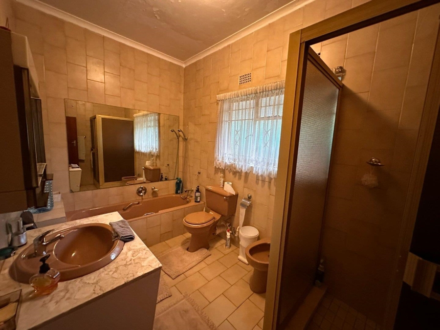 3 Bedroom Property for Sale in Florida Park Gauteng