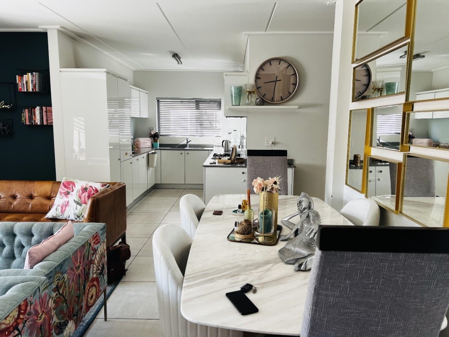 3 Bedroom Property for Sale in Waterfall Gauteng