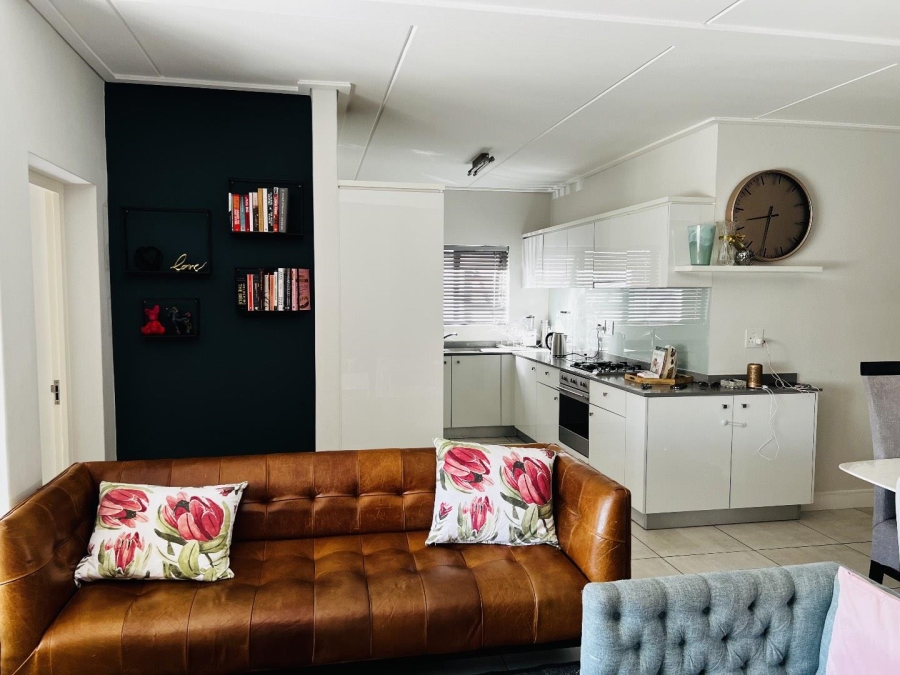 3 Bedroom Property for Sale in Waterfall Gauteng