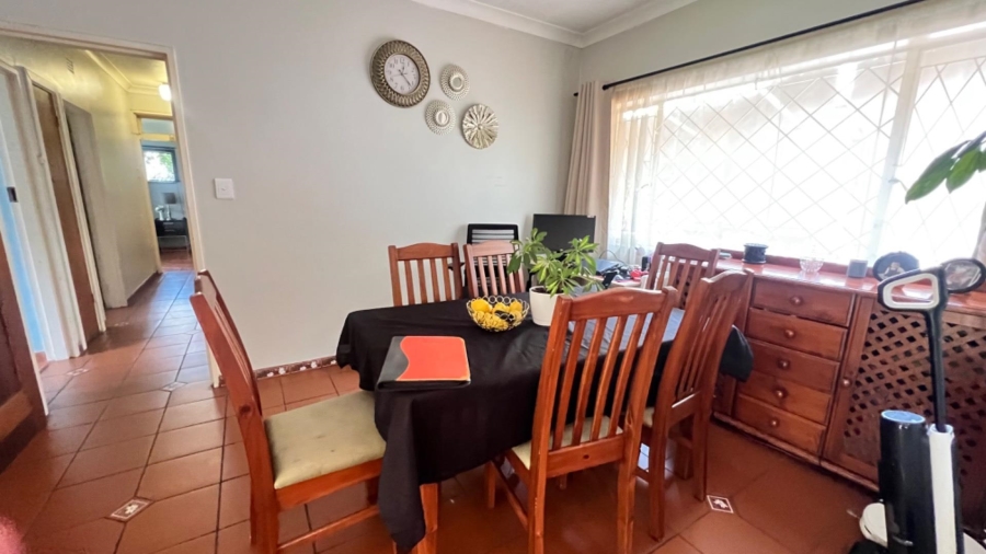 3 Bedroom Property for Sale in Mondeor Gauteng