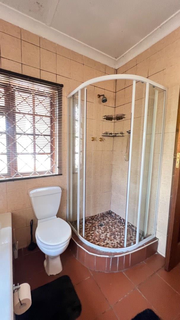 3 Bedroom Property for Sale in Mondeor Gauteng