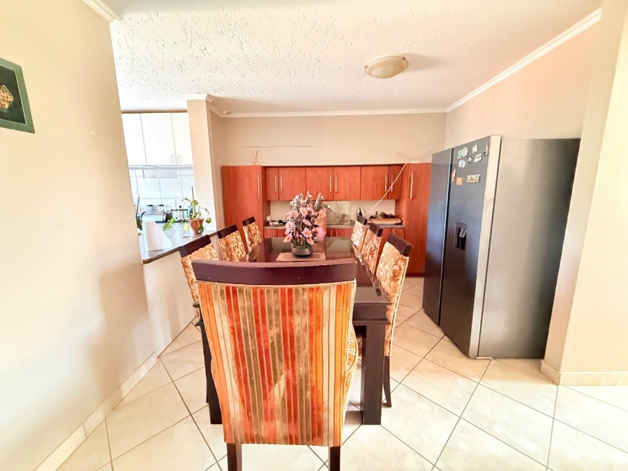 3 Bedroom Property for Sale in Halfway House Gauteng