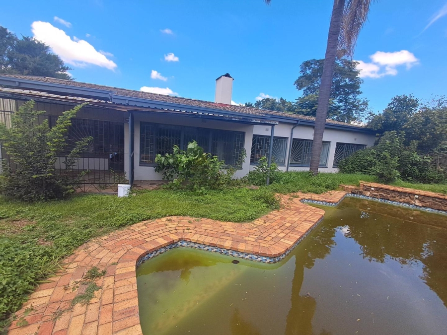 4 Bedroom Property for Sale in Birchleigh North Gauteng