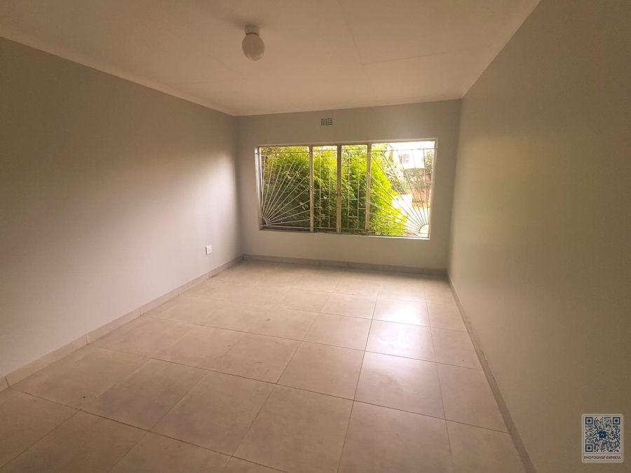 4 Bedroom Property for Sale in Birchleigh North Gauteng