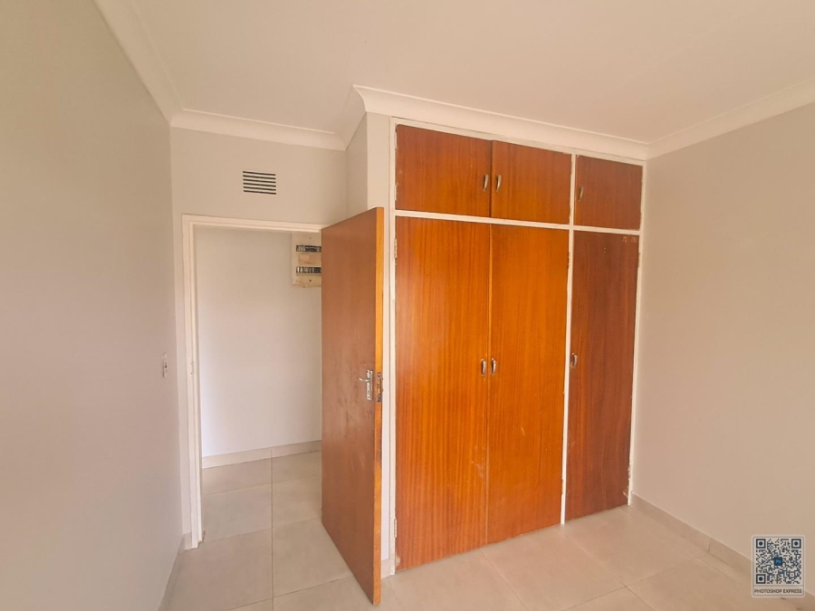 4 Bedroom Property for Sale in Birchleigh North Gauteng