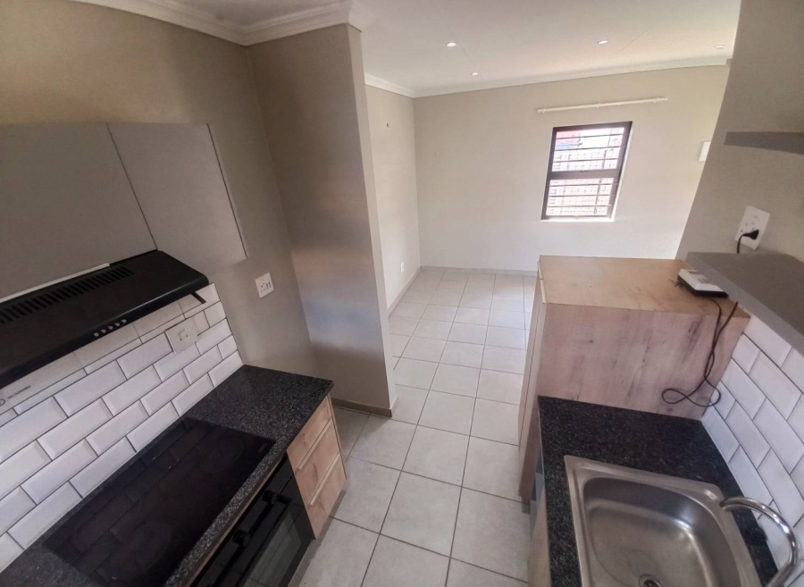3 Bedroom Property for Sale in Lotus Gardens Gauteng