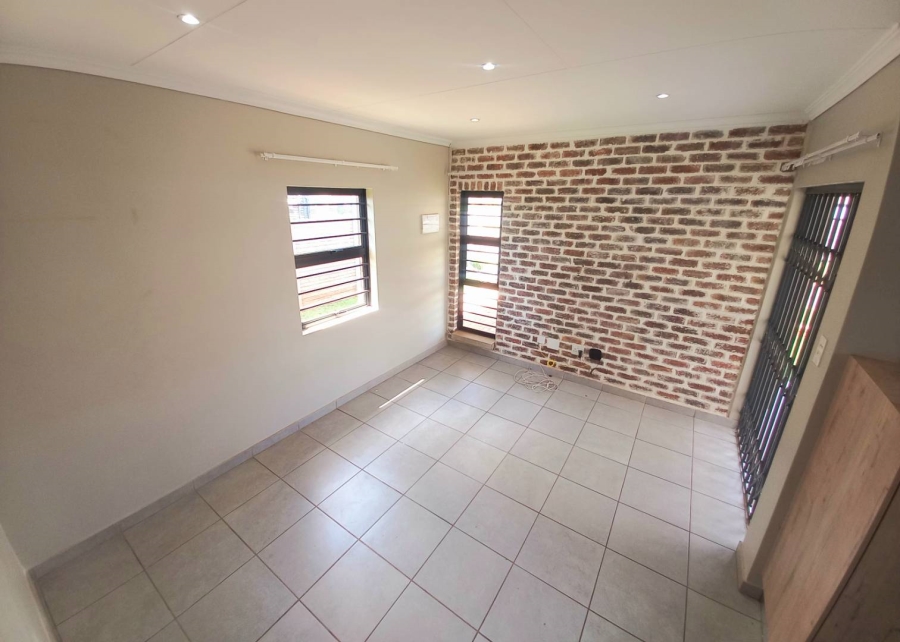 3 Bedroom Property for Sale in Lotus Gardens Gauteng