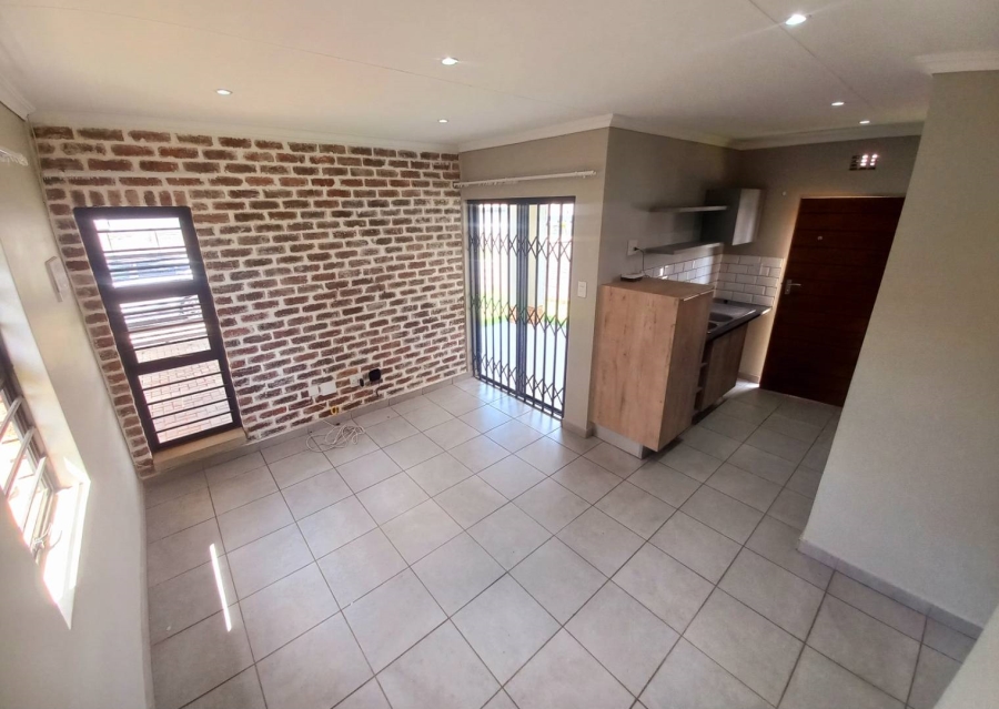 3 Bedroom Property for Sale in Lotus Gardens Gauteng