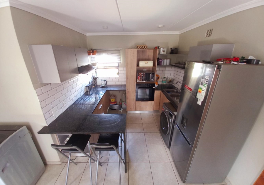 3 Bedroom Property for Sale in Lotus Gardens Gauteng