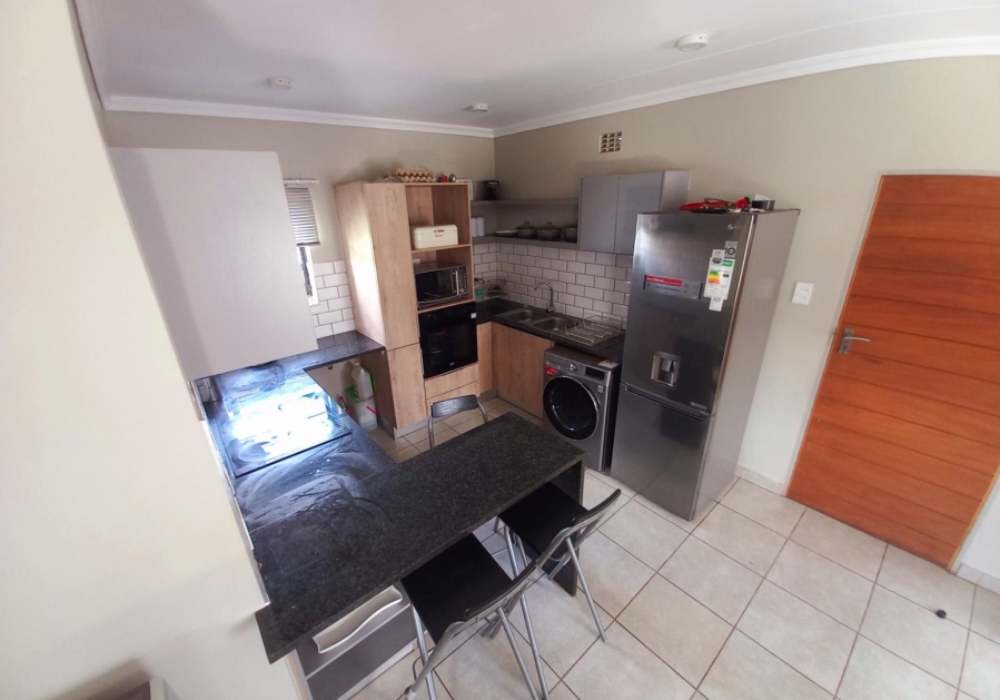 3 Bedroom Property for Sale in Lotus Gardens Gauteng