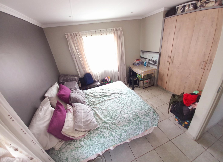 3 Bedroom Property for Sale in Lotus Gardens Gauteng
