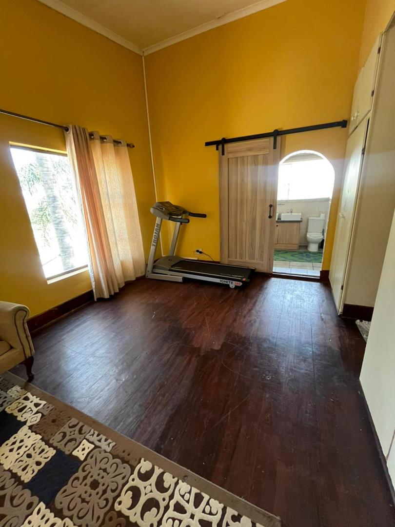 To Let 5 Bedroom Property for Rent in The Reeds Gauteng