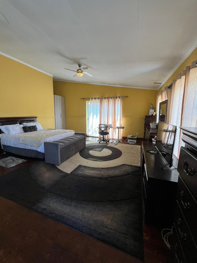 To Let 5 Bedroom Property for Rent in The Reeds Gauteng