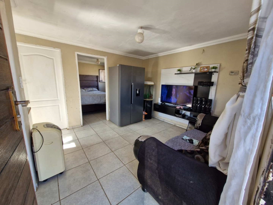 2 Bedroom Property for Sale in Nellmapius Gauteng