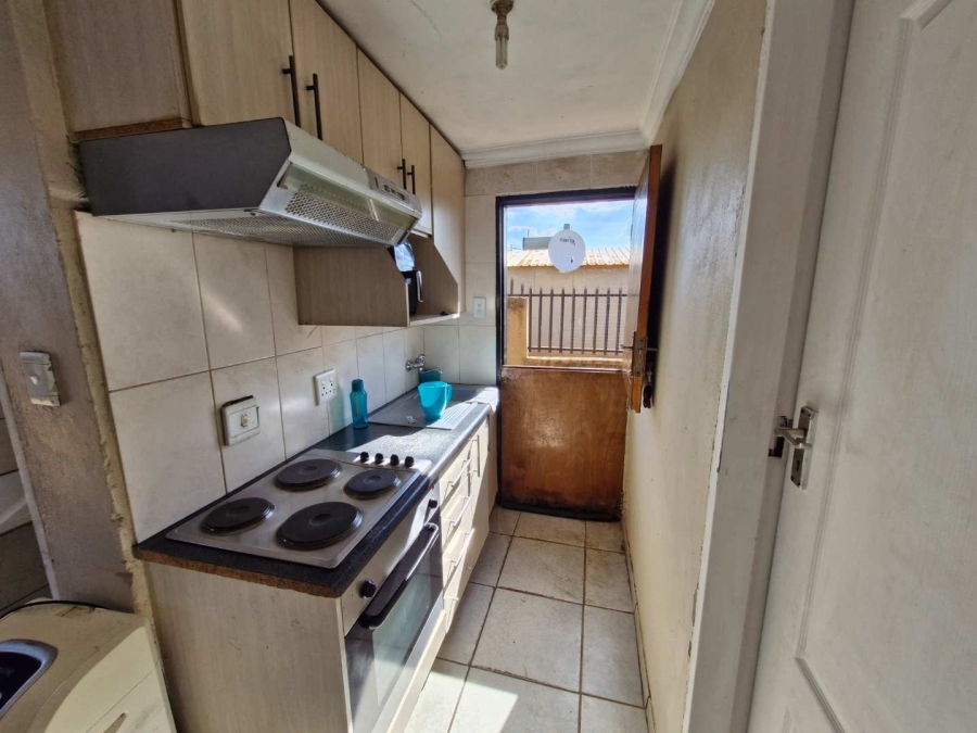 2 Bedroom Property for Sale in Nellmapius Gauteng