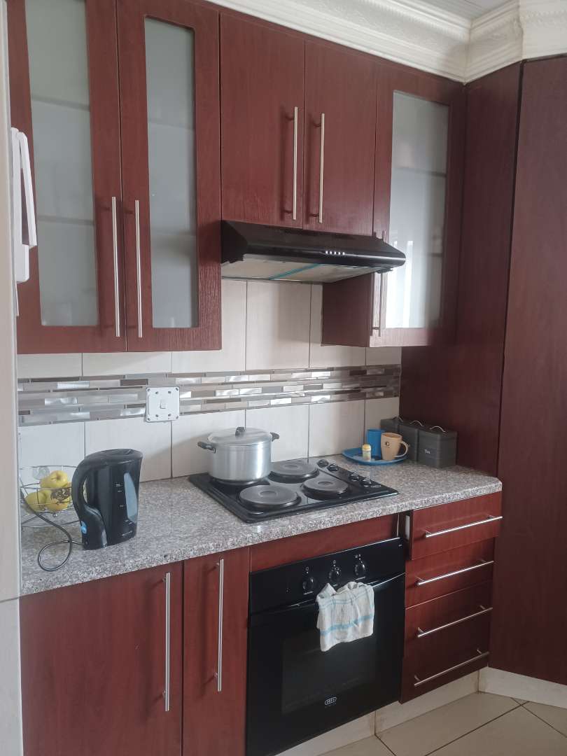3 Bedroom Property for Sale in Rosslyn Gauteng
