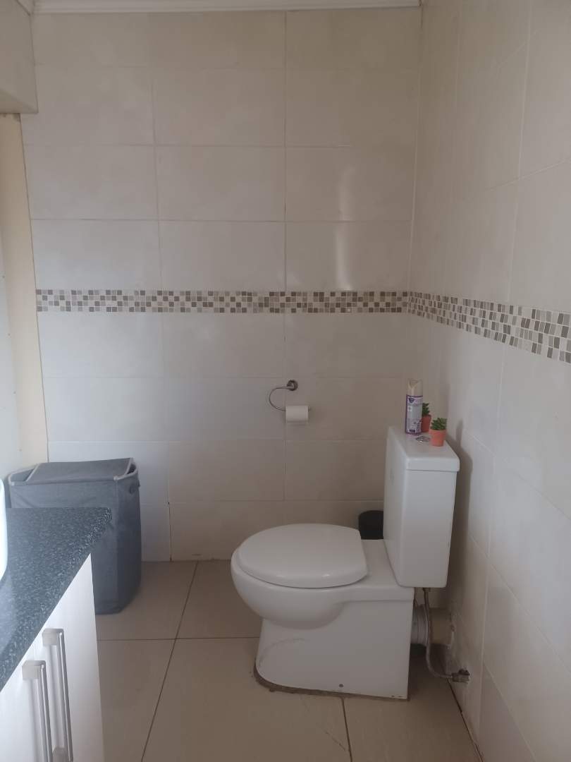 3 Bedroom Property for Sale in Rosslyn Gauteng