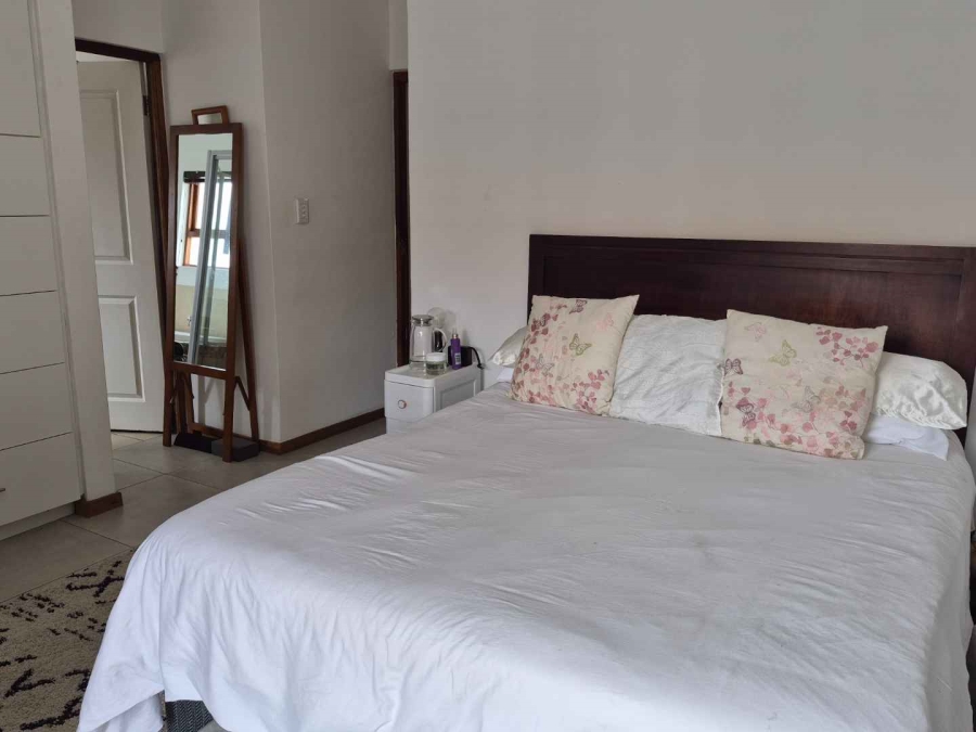 3 Bedroom Property for Sale in Beyerspark Gauteng