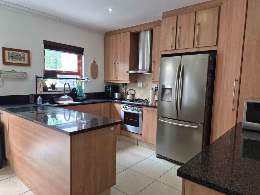 3 Bedroom Property for Sale in Beyerspark Gauteng