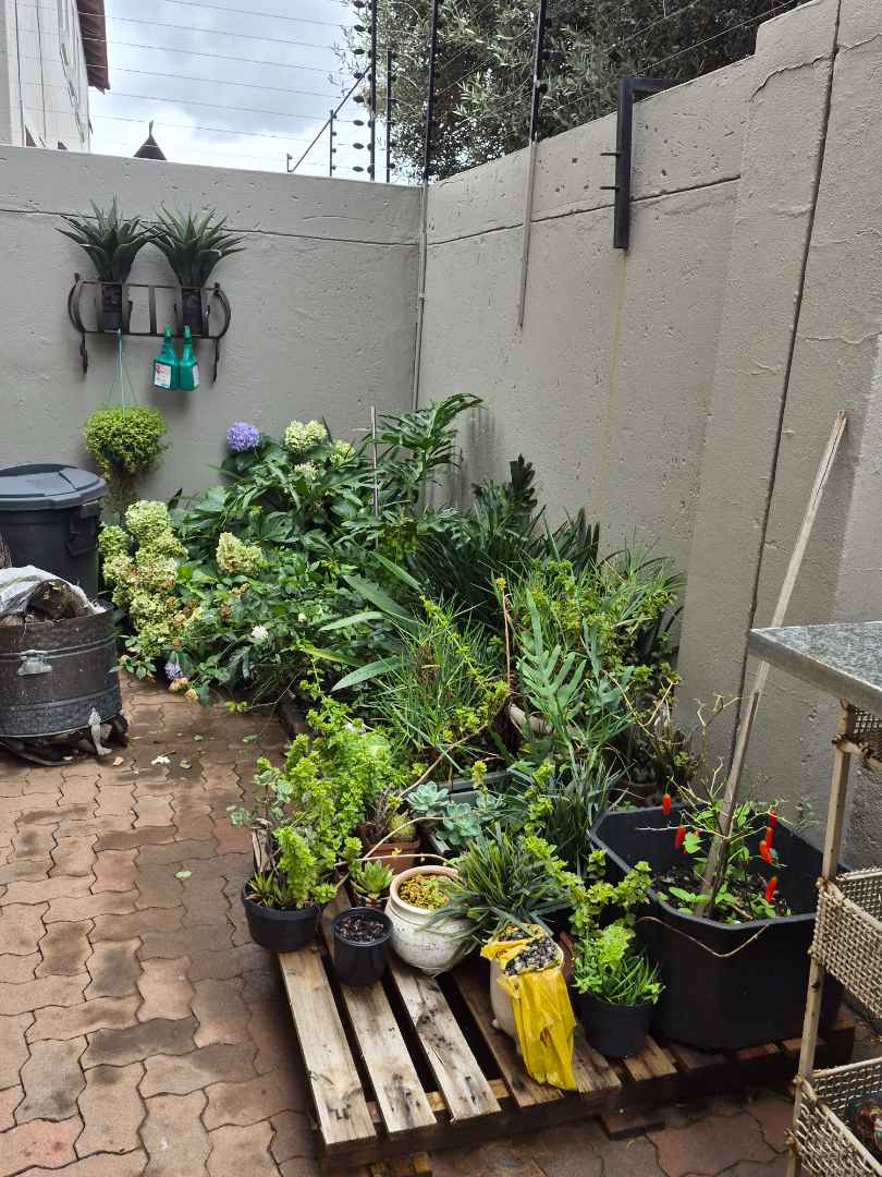 3 Bedroom Property for Sale in Beyerspark Gauteng