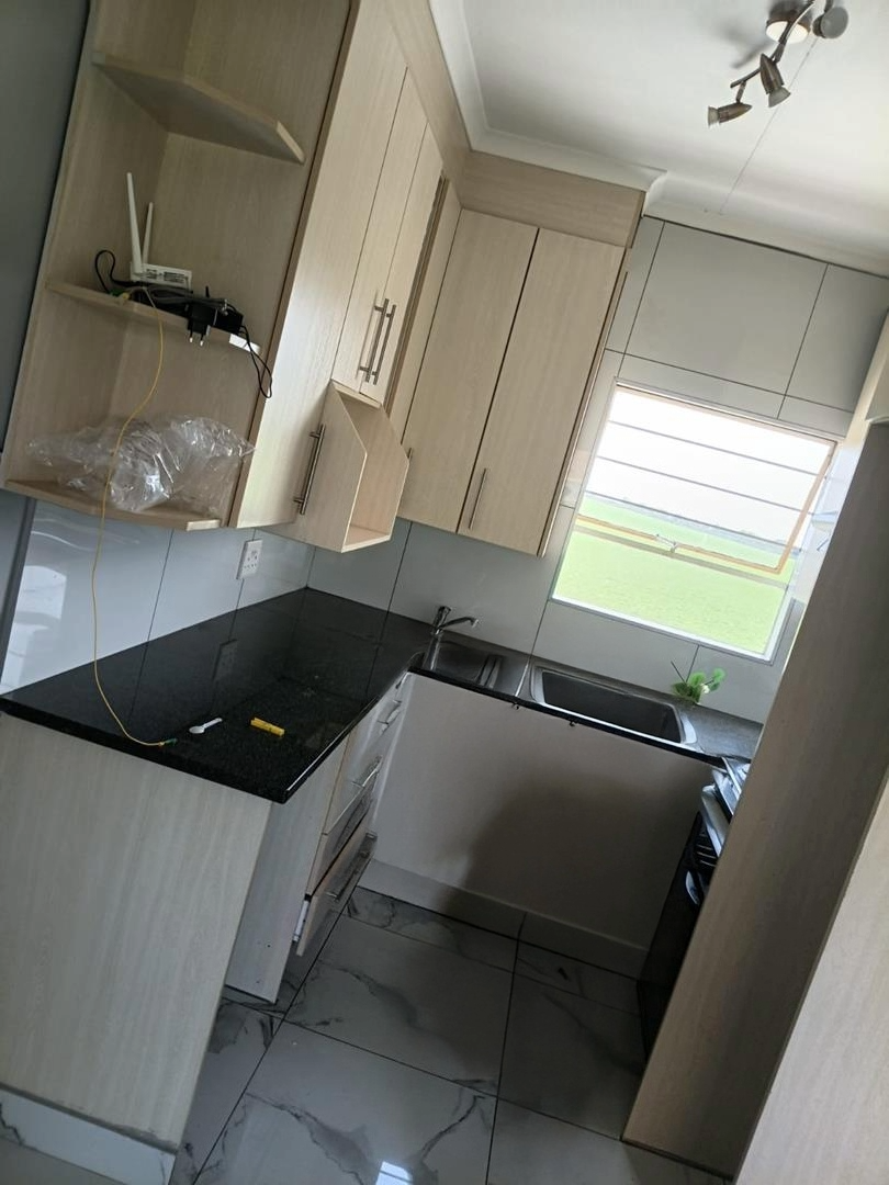 2 Bedroom Property for Sale in Dawn Park Gauteng