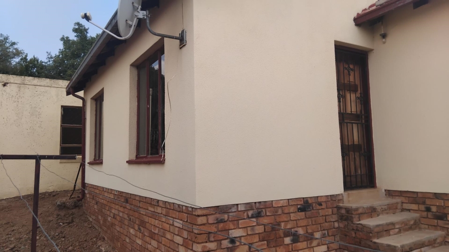 2 Bedroom Property for Sale in Mabopane Unit M Gauteng