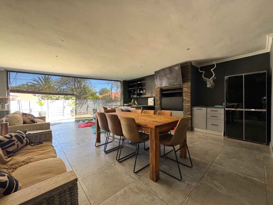 3 Bedroom Property for Sale in Rietvalleirand Gauteng