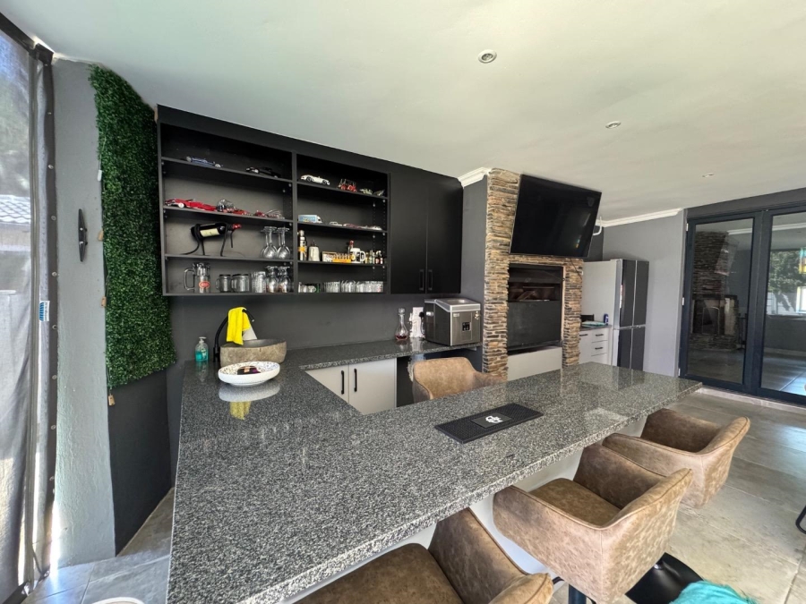 3 Bedroom Property for Sale in Rietvalleirand Gauteng