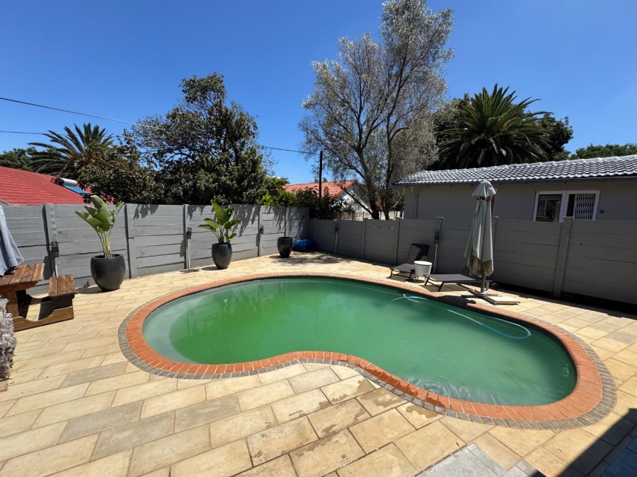 3 Bedroom Property for Sale in Rietvalleirand Gauteng
