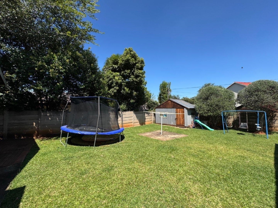 3 Bedroom Property for Sale in Rietvalleirand Gauteng