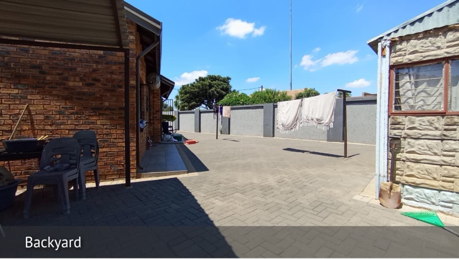 3 Bedroom Property for Sale in Soshanguve GG Gauteng