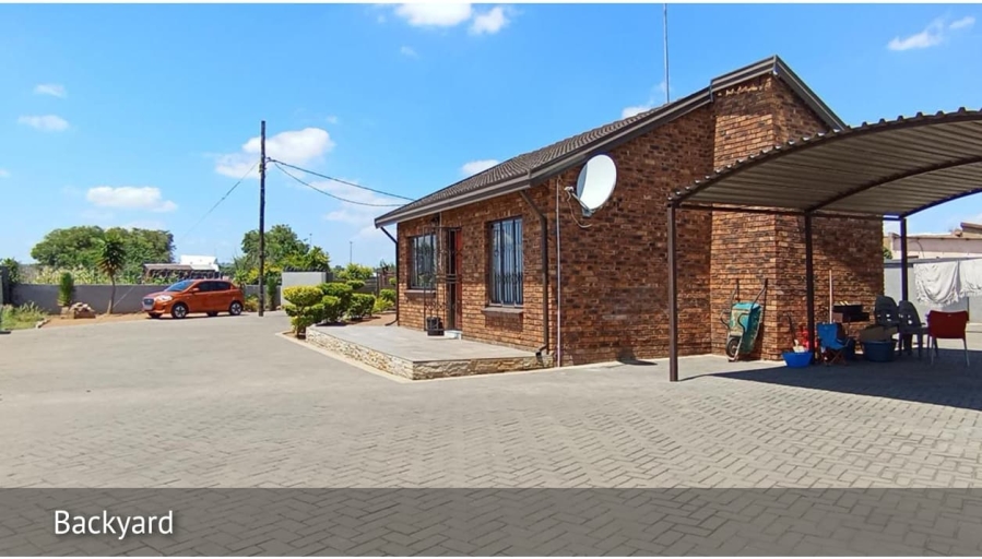 3 Bedroom Property for Sale in Soshanguve GG Gauteng