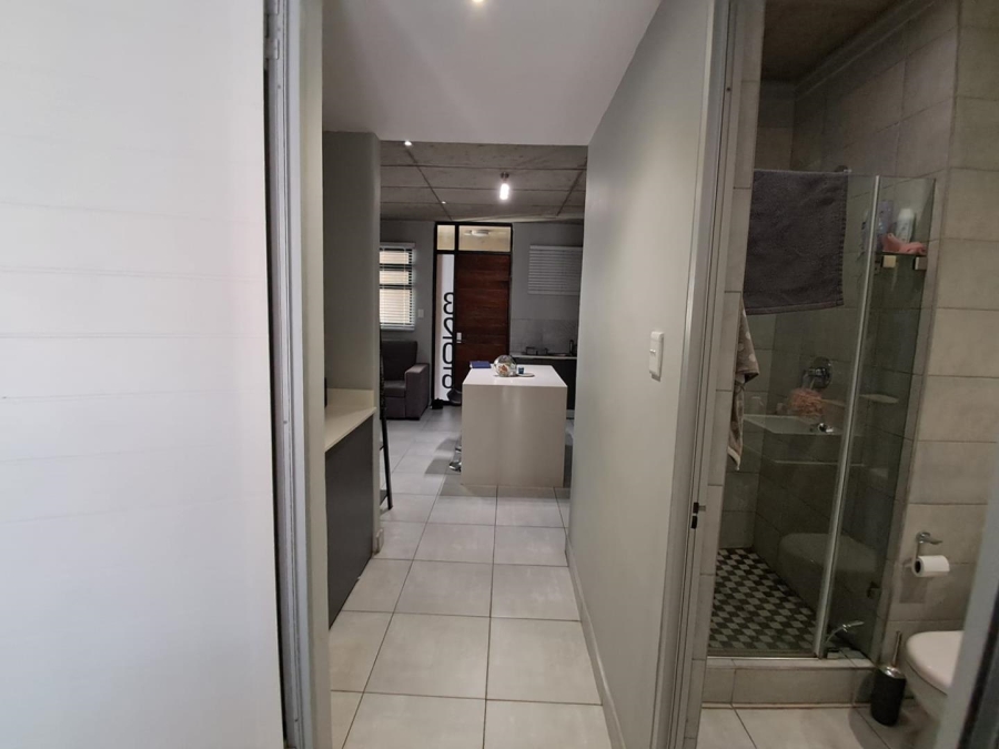 2 Bedroom Property for Sale in Brooklyn Gauteng