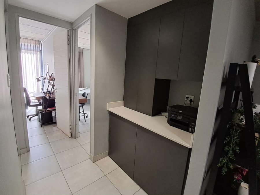 2 Bedroom Property for Sale in Brooklyn Gauteng