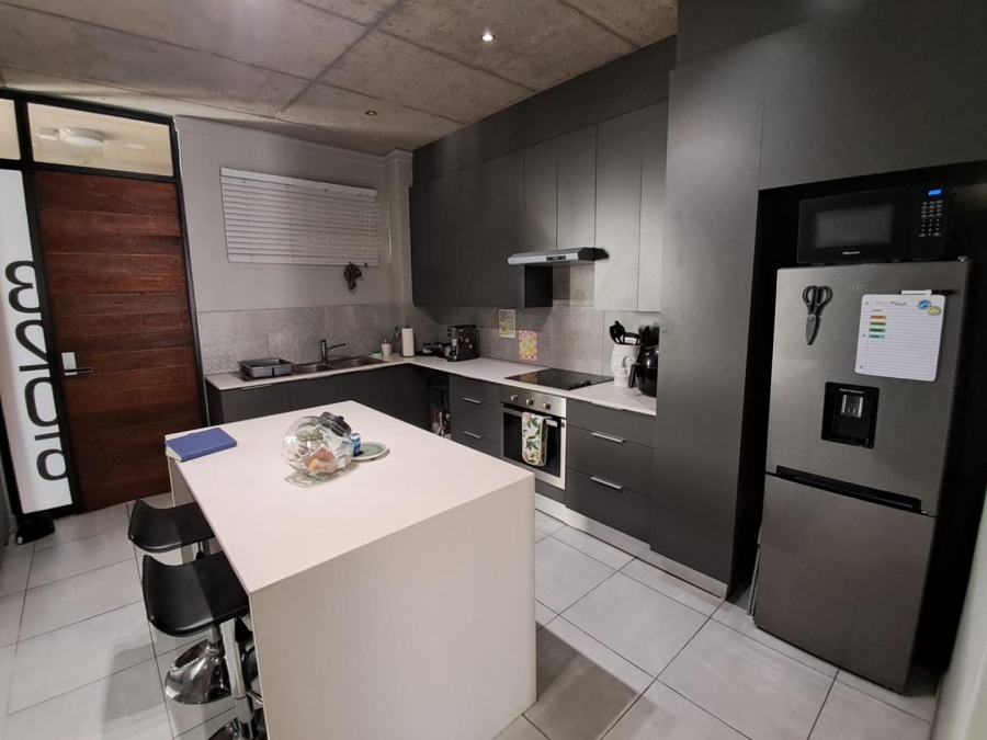 2 Bedroom Property for Sale in Brooklyn Gauteng