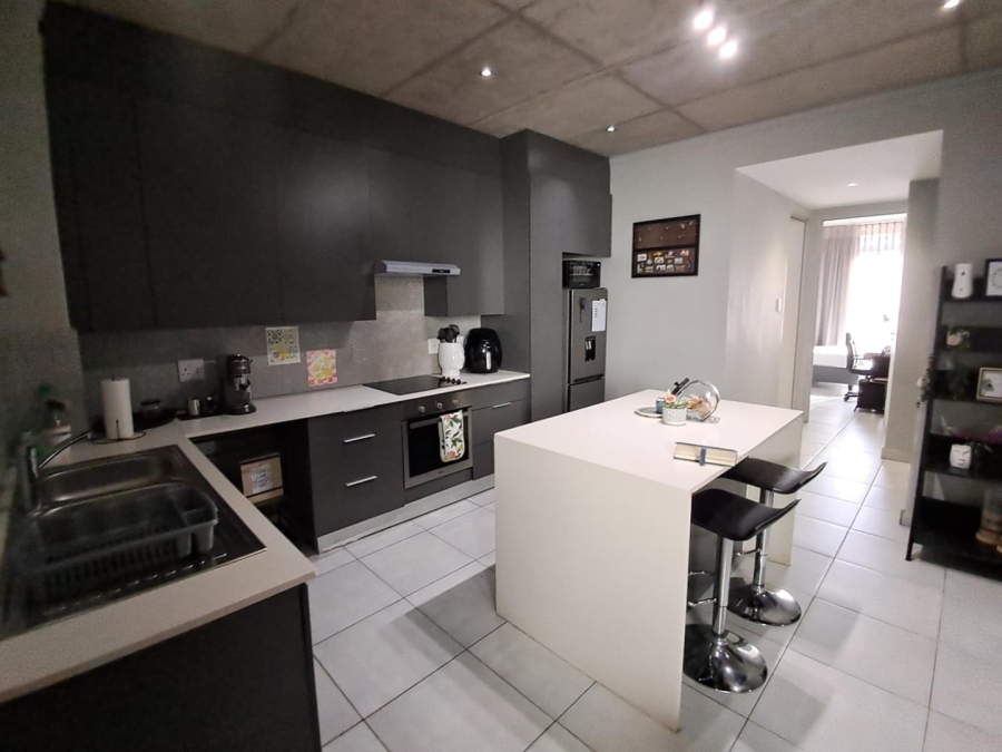 2 Bedroom Property for Sale in Brooklyn Gauteng