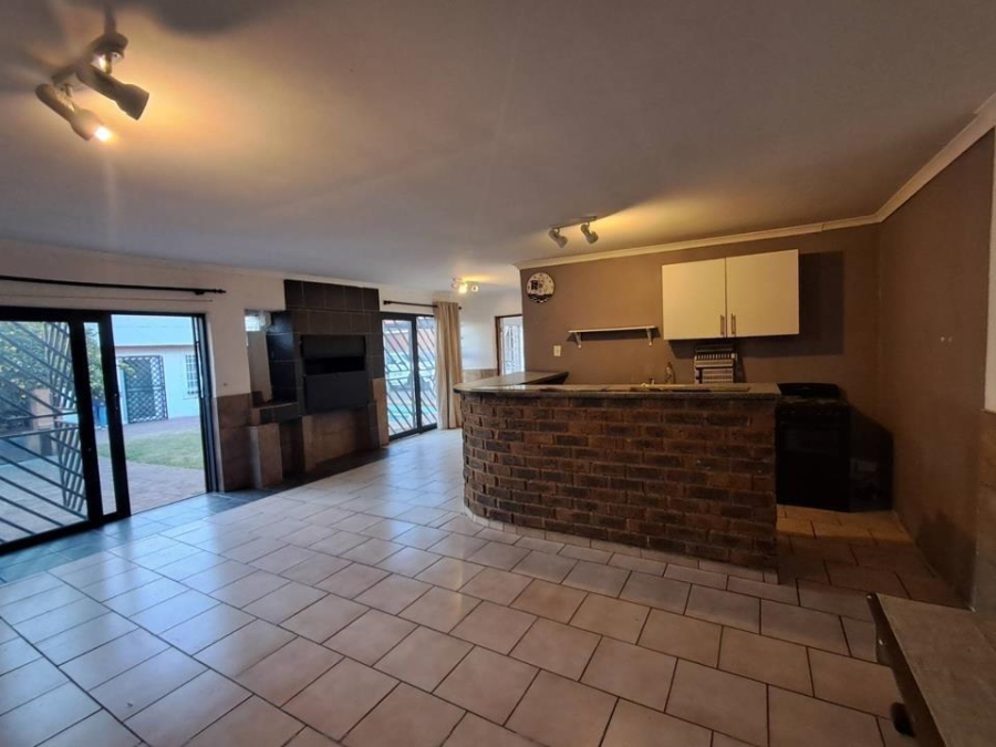 3 Bedroom Property for Sale in The Hill Gauteng
