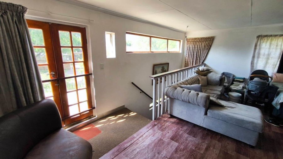 3 Bedroom Property for Sale in Brackenhurst Gauteng