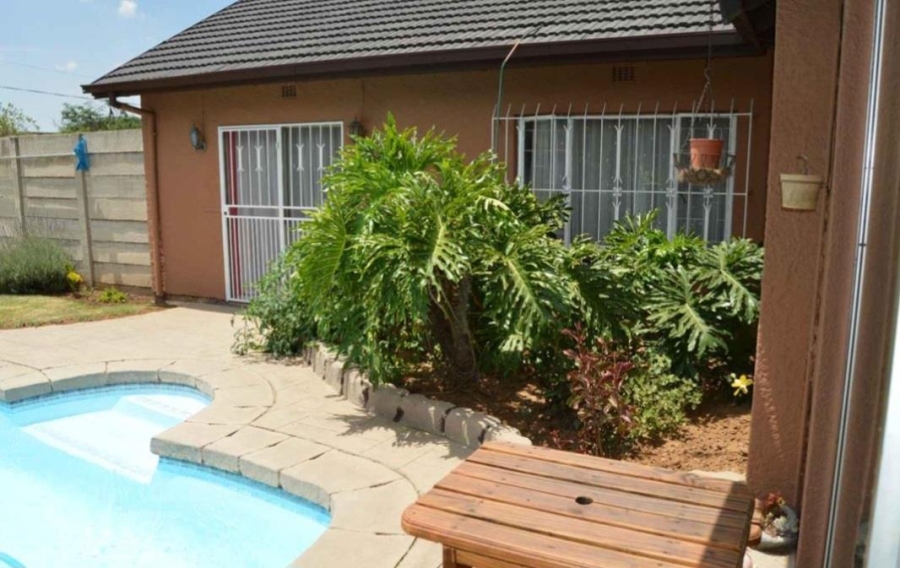 3 Bedroom Property for Sale in Dinwiddie Gauteng