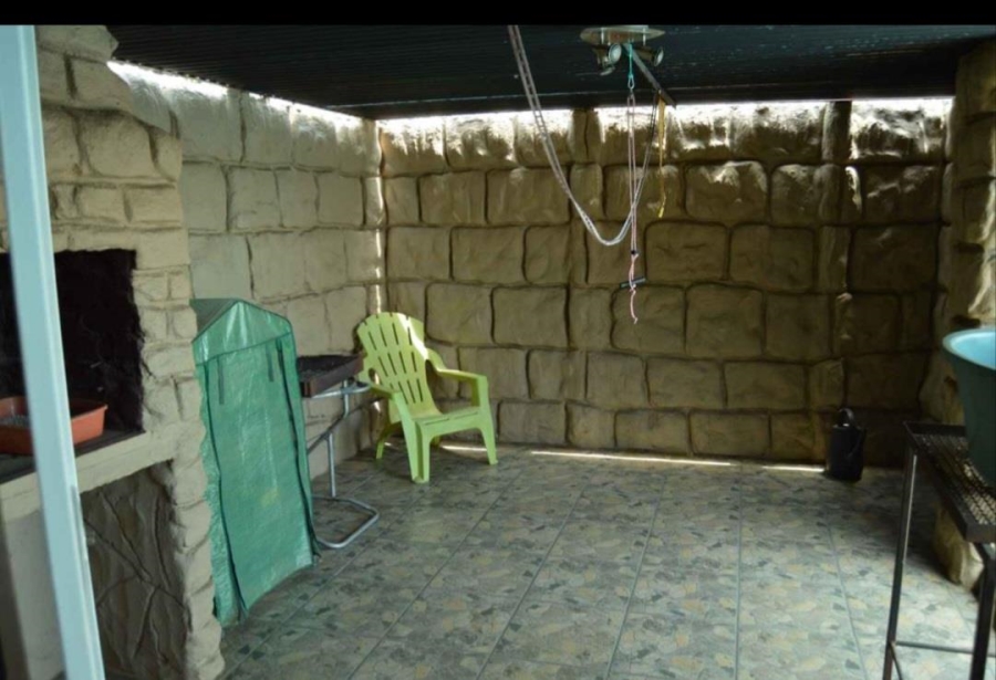 3 Bedroom Property for Sale in Dinwiddie Gauteng