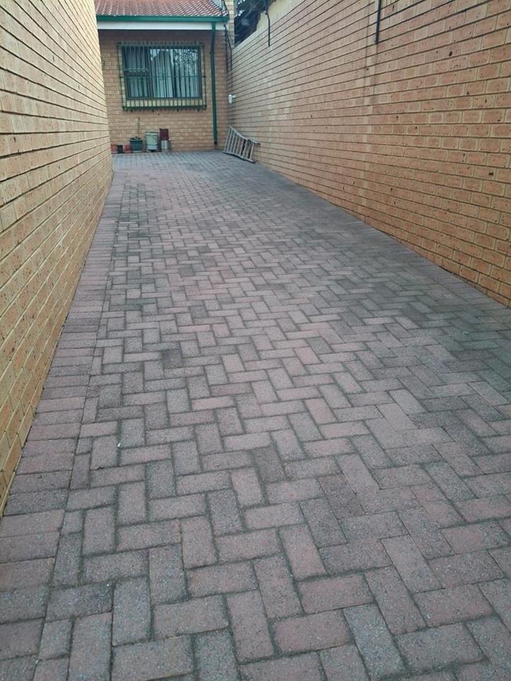 2 Bedroom Property for Sale in The Hill Gauteng