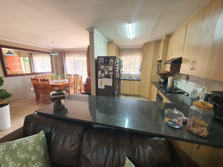 3 Bedroom Property for Sale in Annlin Gauteng